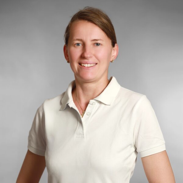 Dr. med. Boglárka Schell, Fachärztin für Innere Medizin und Kardiologie, Cardiologicum Herzklinik Ulm