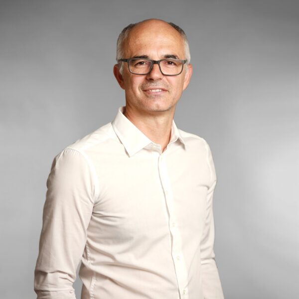 Dr. md. Burhan Troni, Facharzt für Innere Medizin und Kardiologie, Herzchirurg, Cardiologicum Herzklinik Ulm