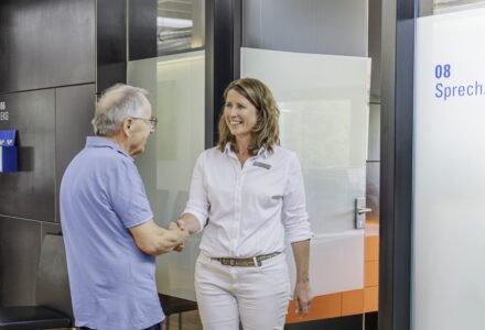 Empfang_Frau Dr. Hoffmeister und Patient